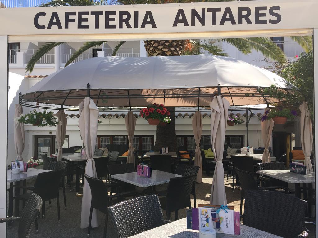 Hotel Antares Cala d'Or  Exterior photo